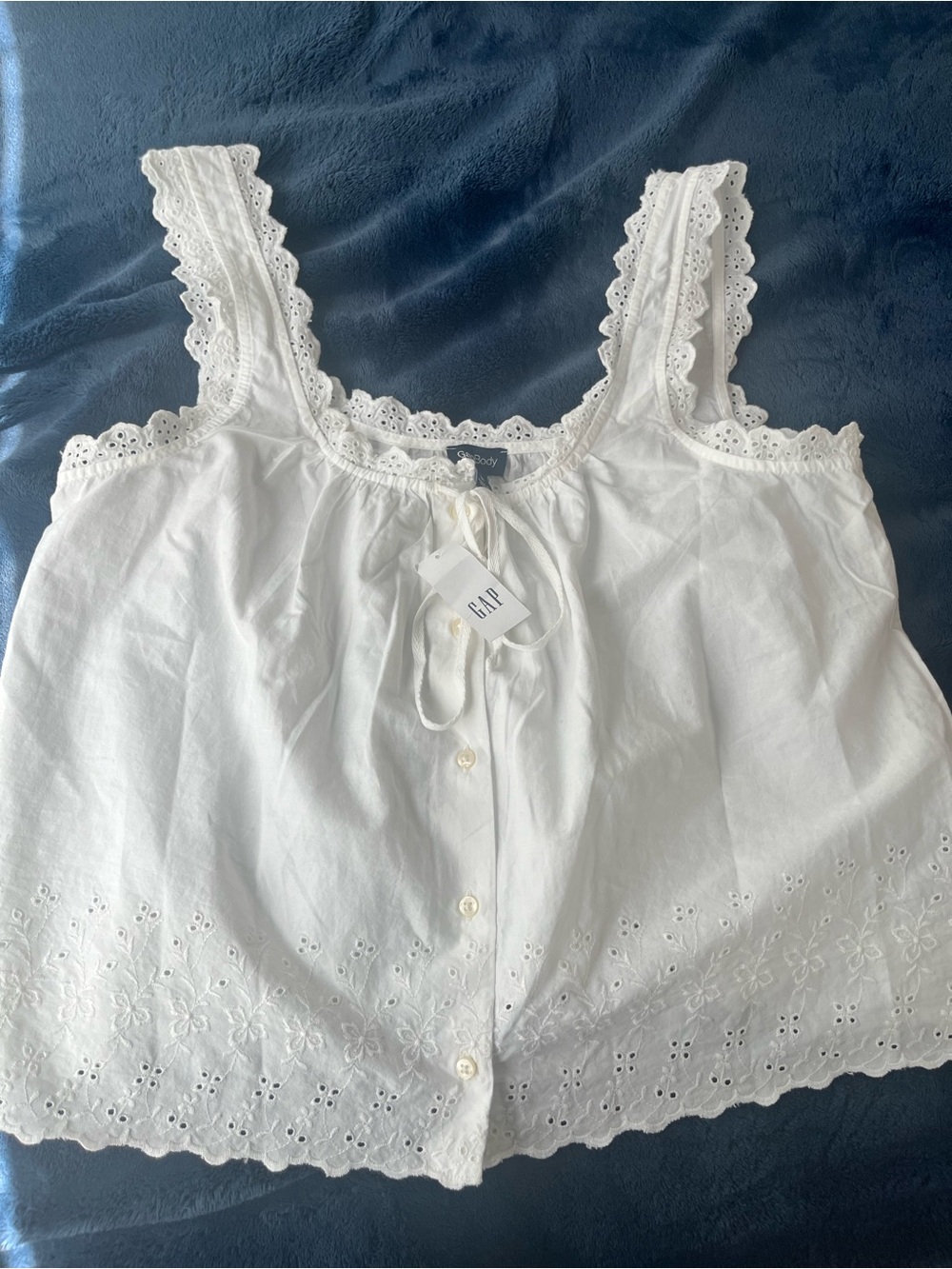 GAP White Eyelet Button-Front Tank with Lace Trim - Picture 2 of 2